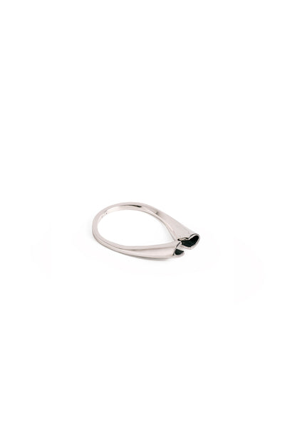 dainty contemporary sterling silver ring by lacuna jewelry