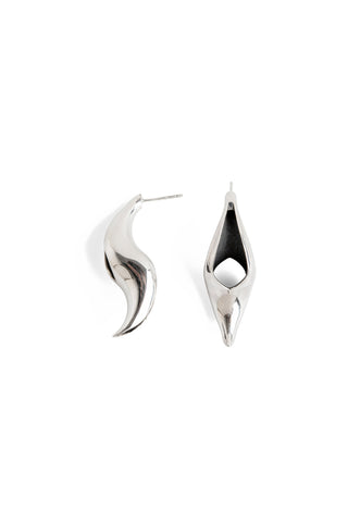contemporary chunky statement stud earrings made of sterling silver by lacuna jewelry