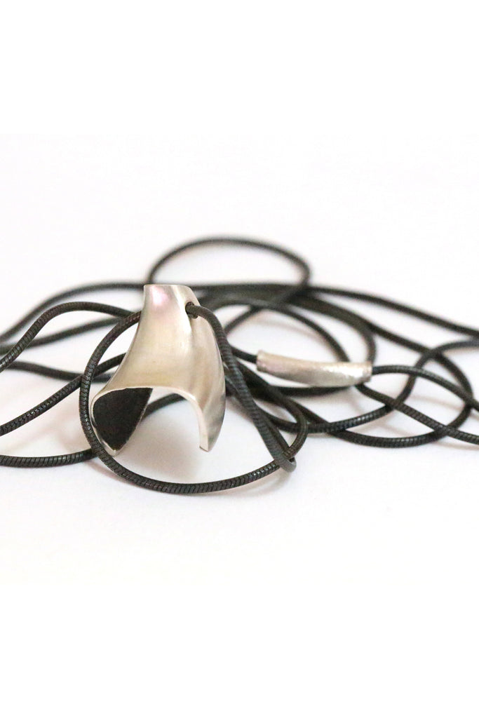 simple Modern minimalist pendant necklace from silver by lacuna jewelry